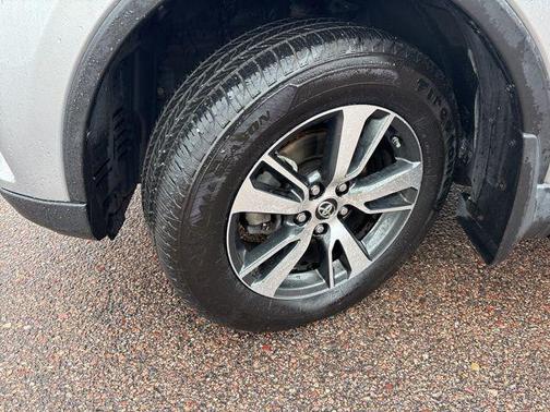 Silver Sky Metallic 2017 Toyota RAV4 XLE