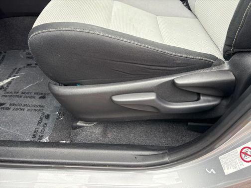 Silver Sky Metallic 2017 Toyota RAV4 XLE