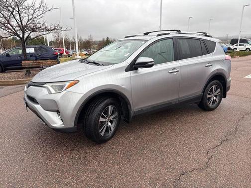 Silver Sky Metallic 2017 Toyota RAV4 XLE