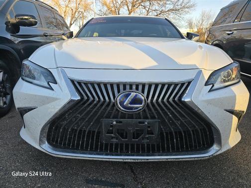 2021 Lexus ES 300h Base