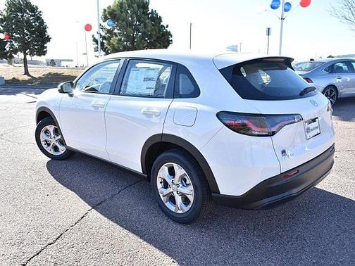 2025 Honda HR-V LX