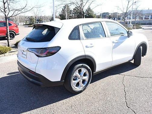 2025 Honda HR-V LX