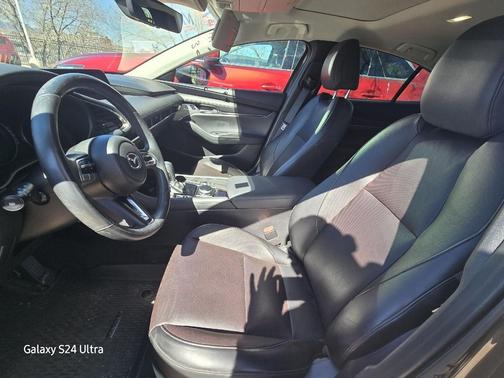 2019 Mazda Mazda3 FWD w/Preferred Package