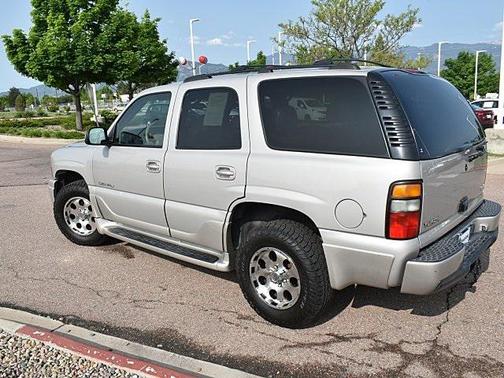 2005 GMC Yukon Denali