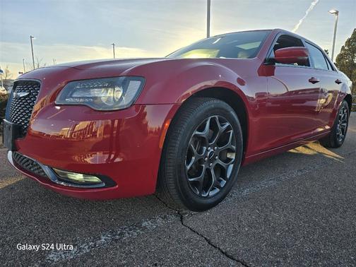 2017 Chrysler 300 S