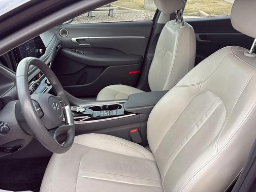 2020 Hyundai SONATA SEL