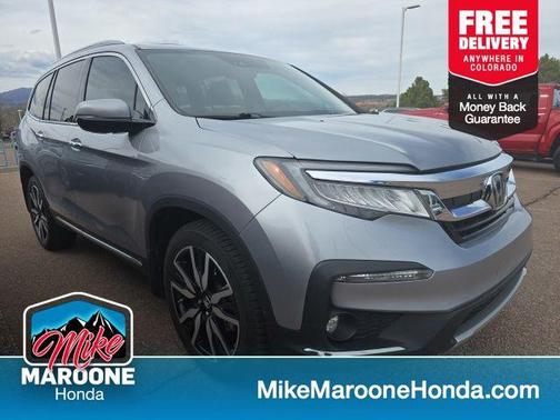 Lunar Silver Metallic 2022 Honda Pilot AWD Elite