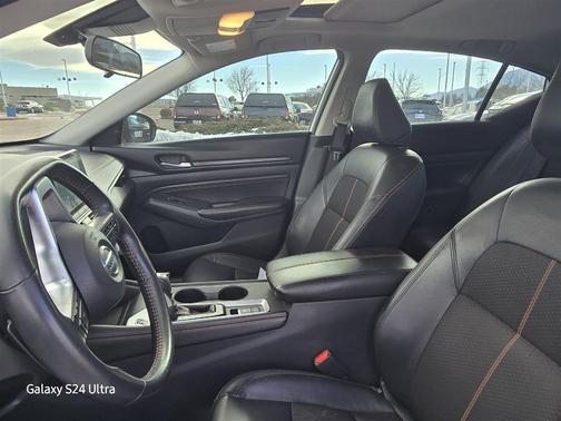 2022 Nissan Altima SR Intelligent AWD