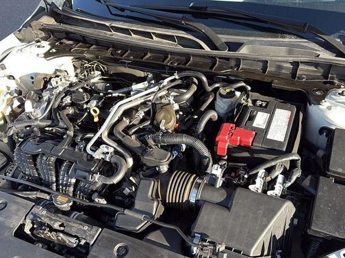 2022 Nissan Altima SR Intelligent AWD