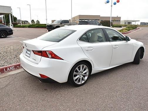 2015 Lexus IS 250 Crafted Line