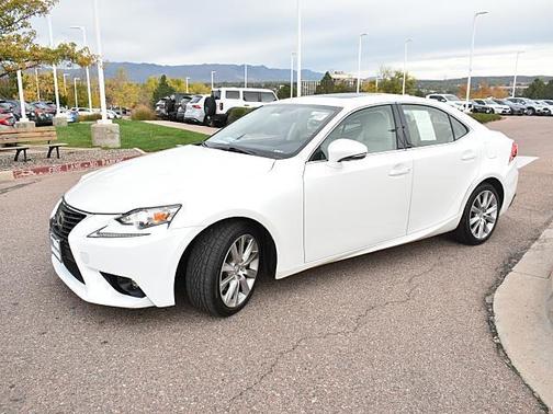 2015 Lexus IS 250 Crafted Line