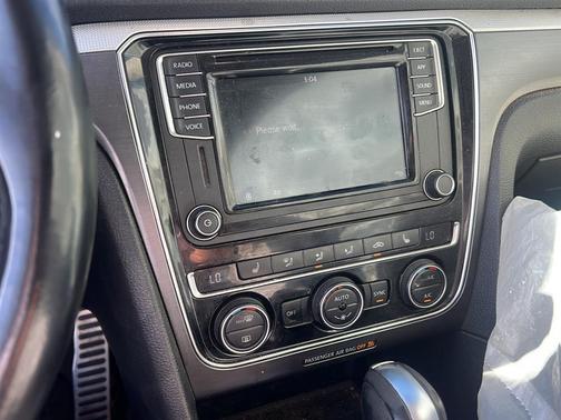 2018 Volkswagen Passat 2.0T S