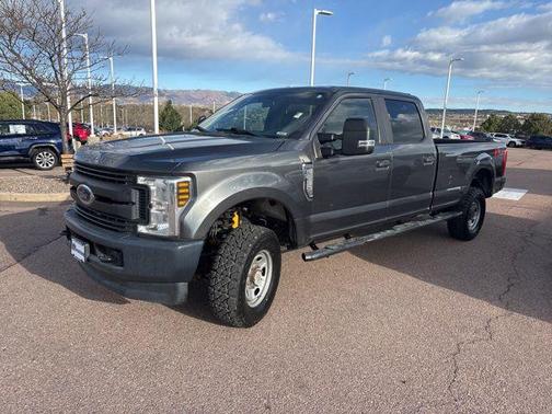 MAGNETIC 2018 Ford F-250 XL
