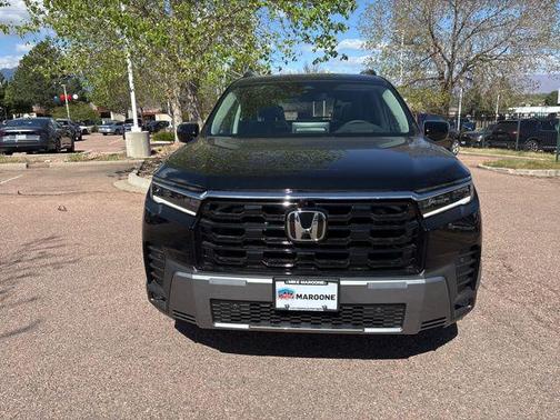 Crystal Black Pearl 2026 Honda Pilot Elite