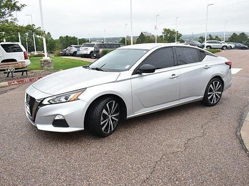 2019 Nissan Altima 2.5 SR
