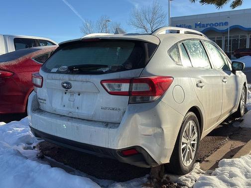 2018 Subaru Impreza 2.0i Premium