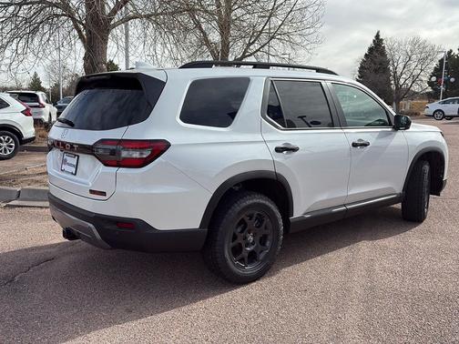 2026 Honda Pilot TrailSport