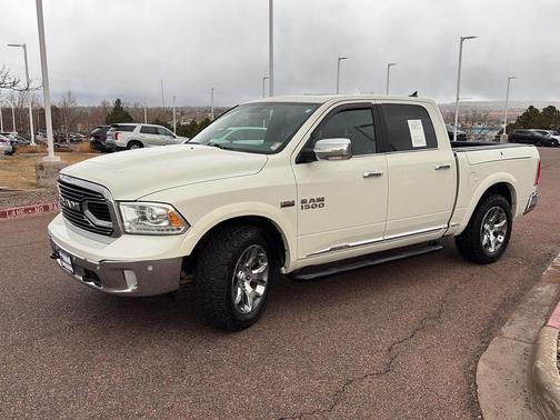 2017 RAM 1500 Limited Crew Cab 4x4 5'7' Box