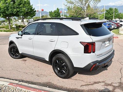 2025 Kia Sorento SX
