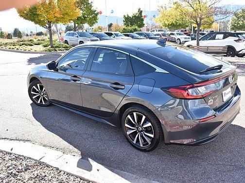 2022 Honda Civic EX-L