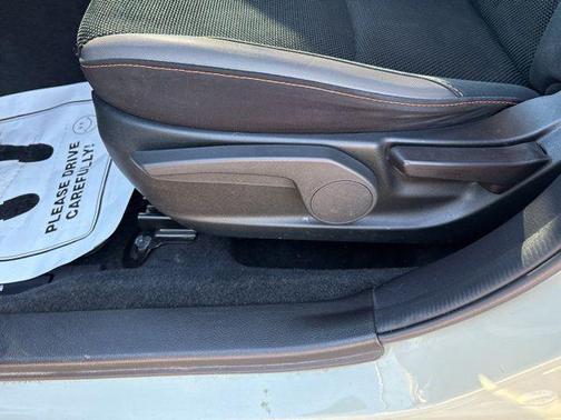 Desert Khaki 2017 Subaru Crosstrek 2.0i Premium