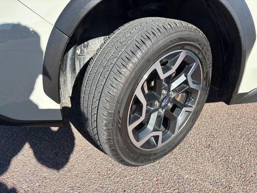 Desert Khaki 2017 Subaru Crosstrek 2.0i Premium