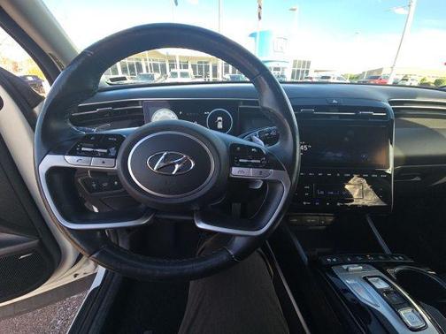 White Pearl 2024 Hyundai TUCSON Limited