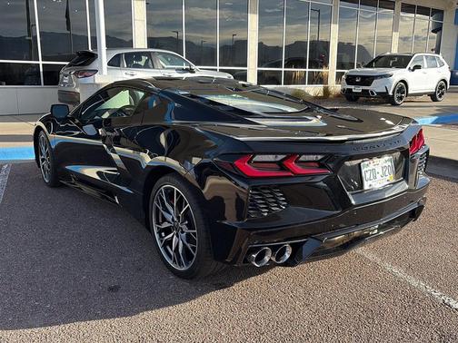 2024 Chevrolet Corvette Stingray w/2LT