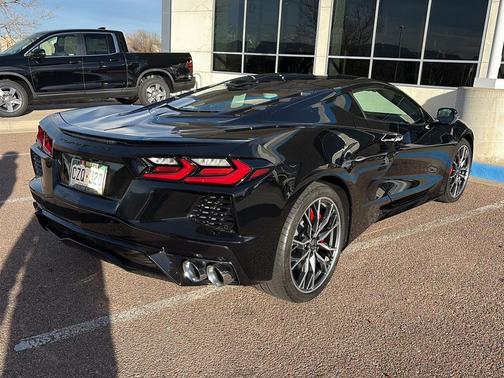 2024 Chevrolet Corvette Stingray w/2LT