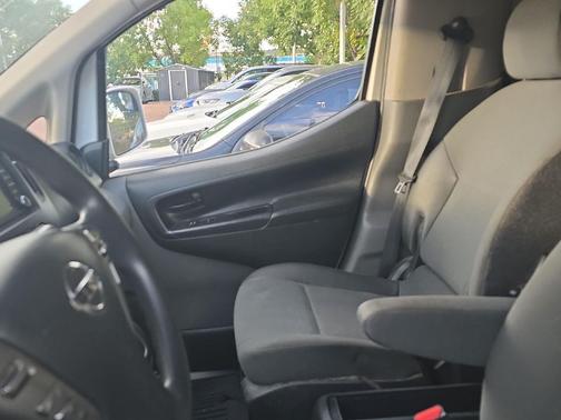 2018 Nissan NV200 SV