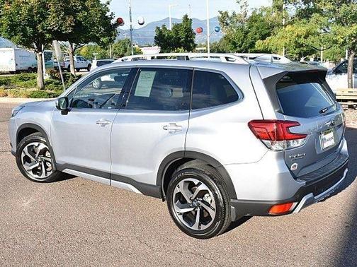 2023 Subaru Forester Touring