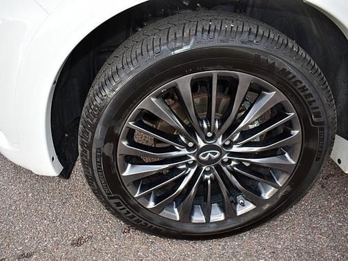 2022 INFINITI QX80 PREMIUM SELECT AWD