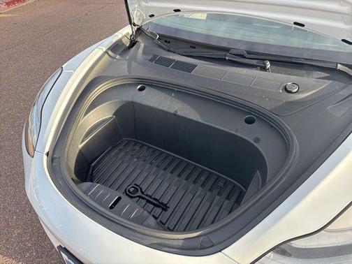 Pearl White Multi-Coat 2020 Tesla Model 3 Long Range