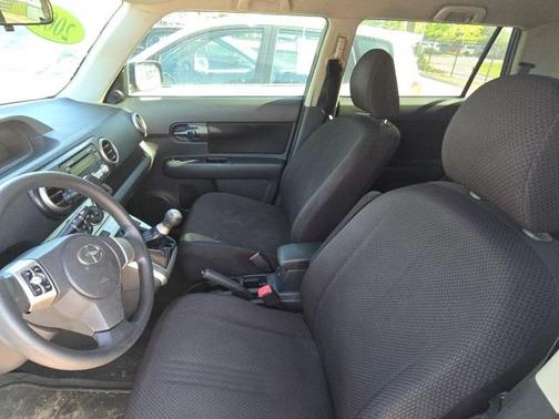 2009 Scion xB Base