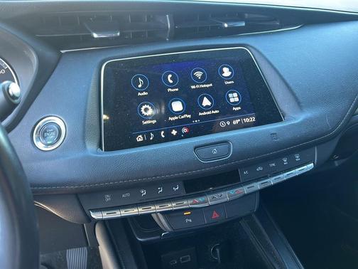 2021 Cadillac XT4 Premium Luxury