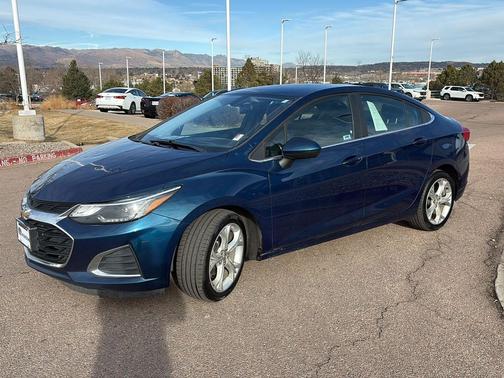 2019 Chevrolet Cruze Premier