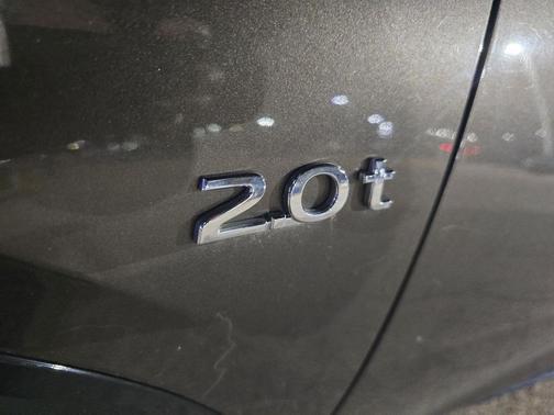 2019 INFINITI QX30 LUXE