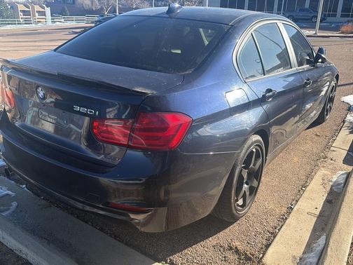 2015 BMW 320 i