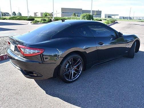 2017 Maserati GranTurismo Sport