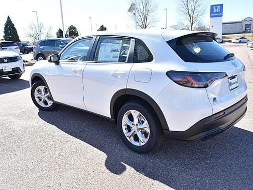 2025 Honda HR-V LX