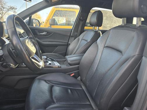 2017 Audi Q7 3.0T Premium