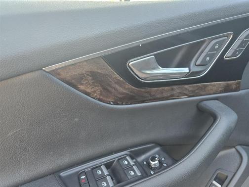 2017 Audi Q7 3.0T Premium