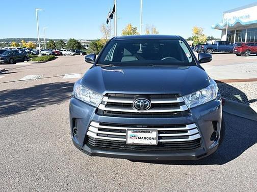 2019 Toyota Highlander LE