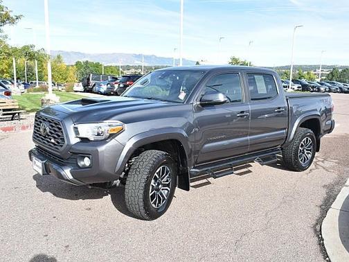 2020 Toyota Tacoma TRD Sport
