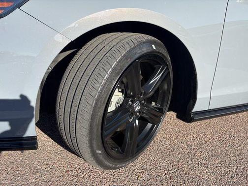 Urban Gray Pearl 2023 Honda Accord Hybrid Sport-L