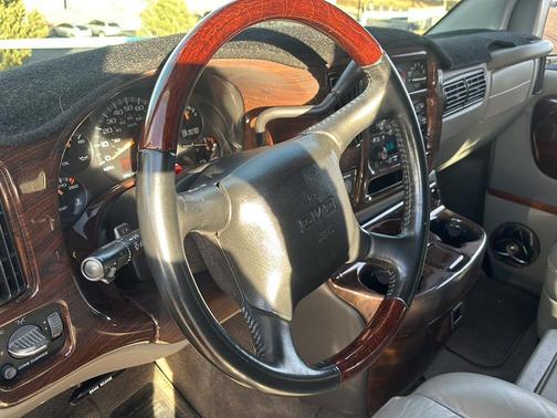 2002 GMC Savana 1500 Base