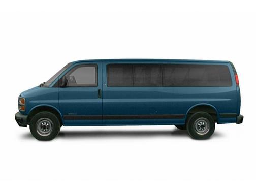 2002 GMC Savana 1500 Base