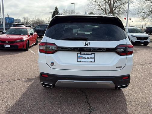 2026 Honda Pilot Touring 8-Passenger