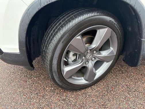 White Diamond Pearl 2019 Honda Passport Touring