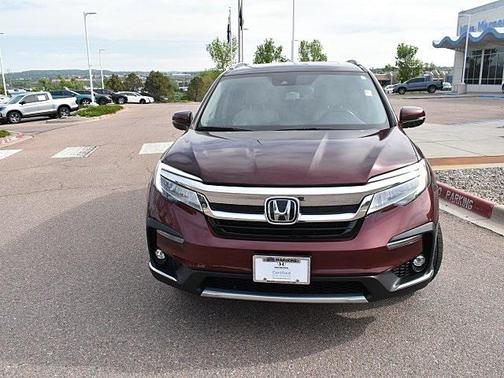 2022 Honda Pilot Touring 8-Passenger